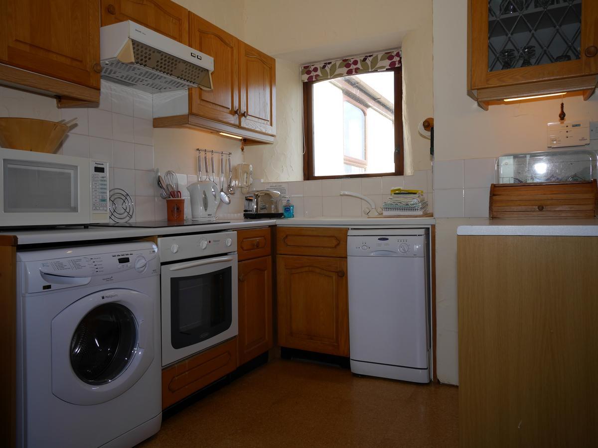 Kennacott Court Holiday Cottages 布德 外观 照片