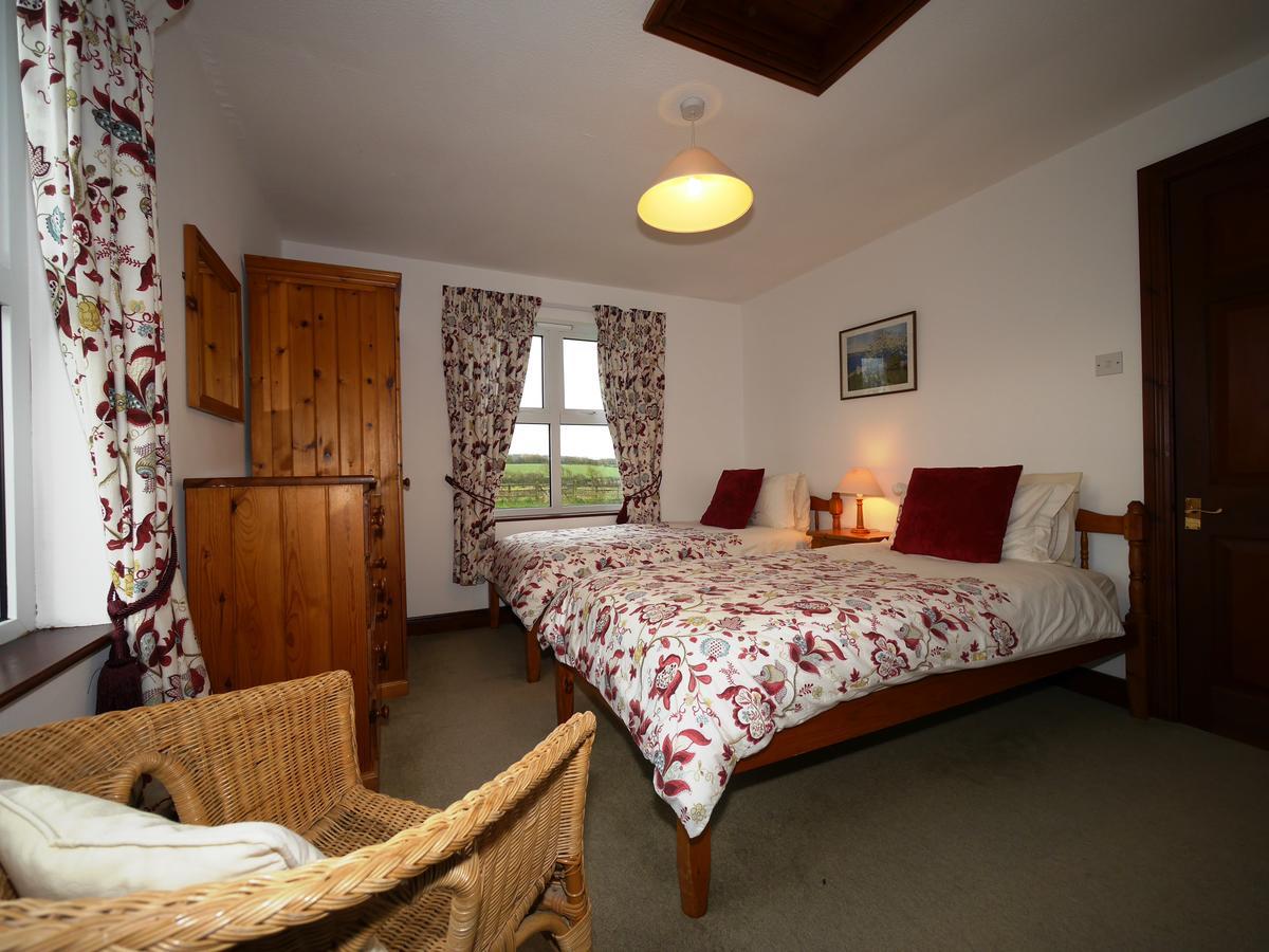 Kennacott Court Holiday Cottages 布德 外观 照片