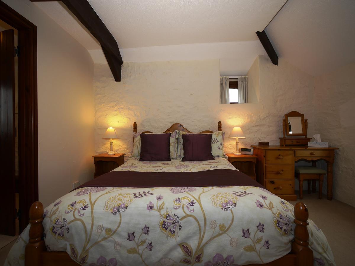 Kennacott Court Holiday Cottages 布德 外观 照片
